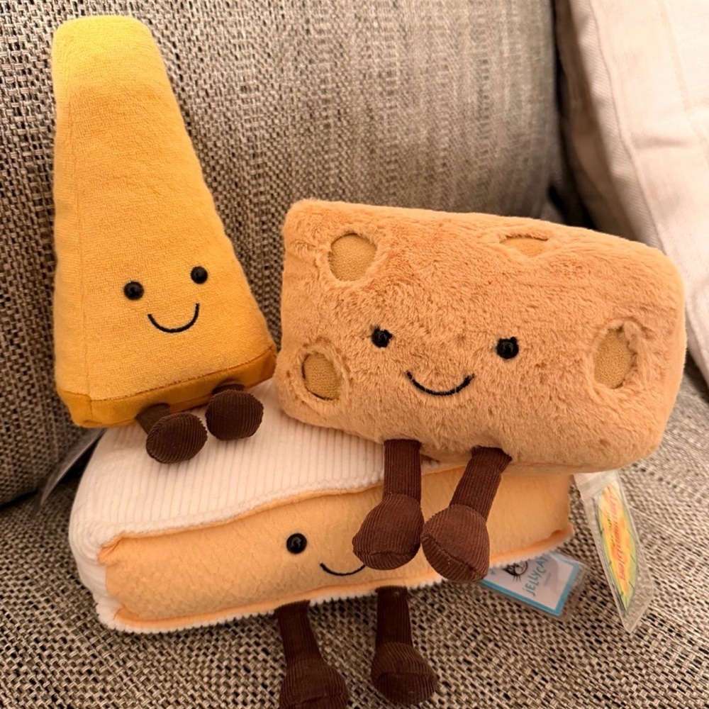Jellycat Swiss cheese bundle